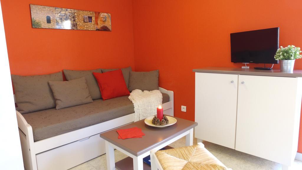Vvf Drome Provence Hotel Montbrun-les-Bains Kültér fotó